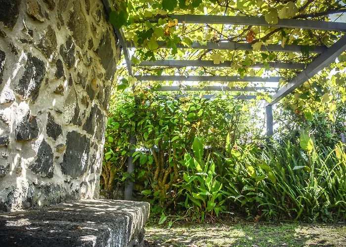 Quinta Dos Frutos * Santa Cruz da Graciosa